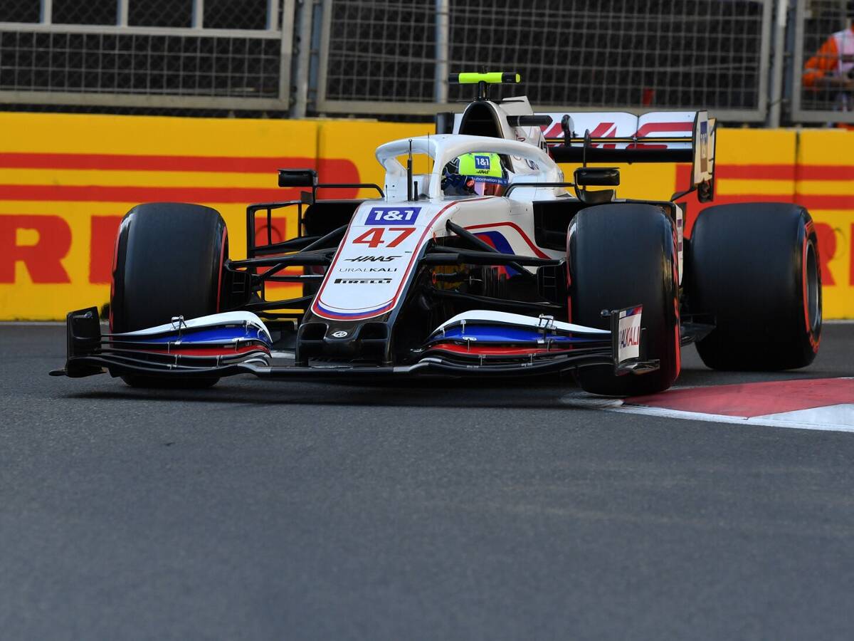 Foto zur News: Haas-Teamchef: Warum Triple-Header ideal sind für Formel-1-Rookies