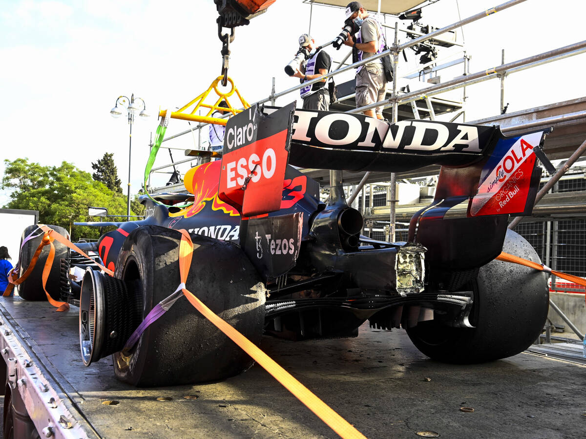 Foto zur News: Pirelli wird konkret: Niedriger Druck bei Red Bull #AND# Aston Martin