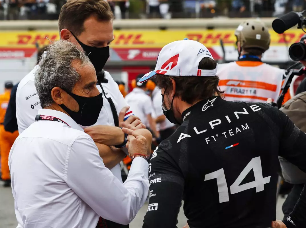 Alain Prost, Fernando Alonso Foto zur News: Alain Prost überzeugt: Fernando Alonso wieder ganz der Alte
