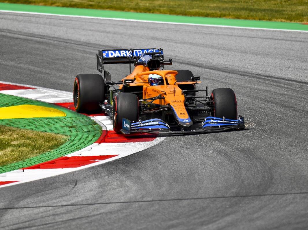Foto zur News: "Herzzerreißender" Defekt wirft Daniel Ricciardo weit zurück