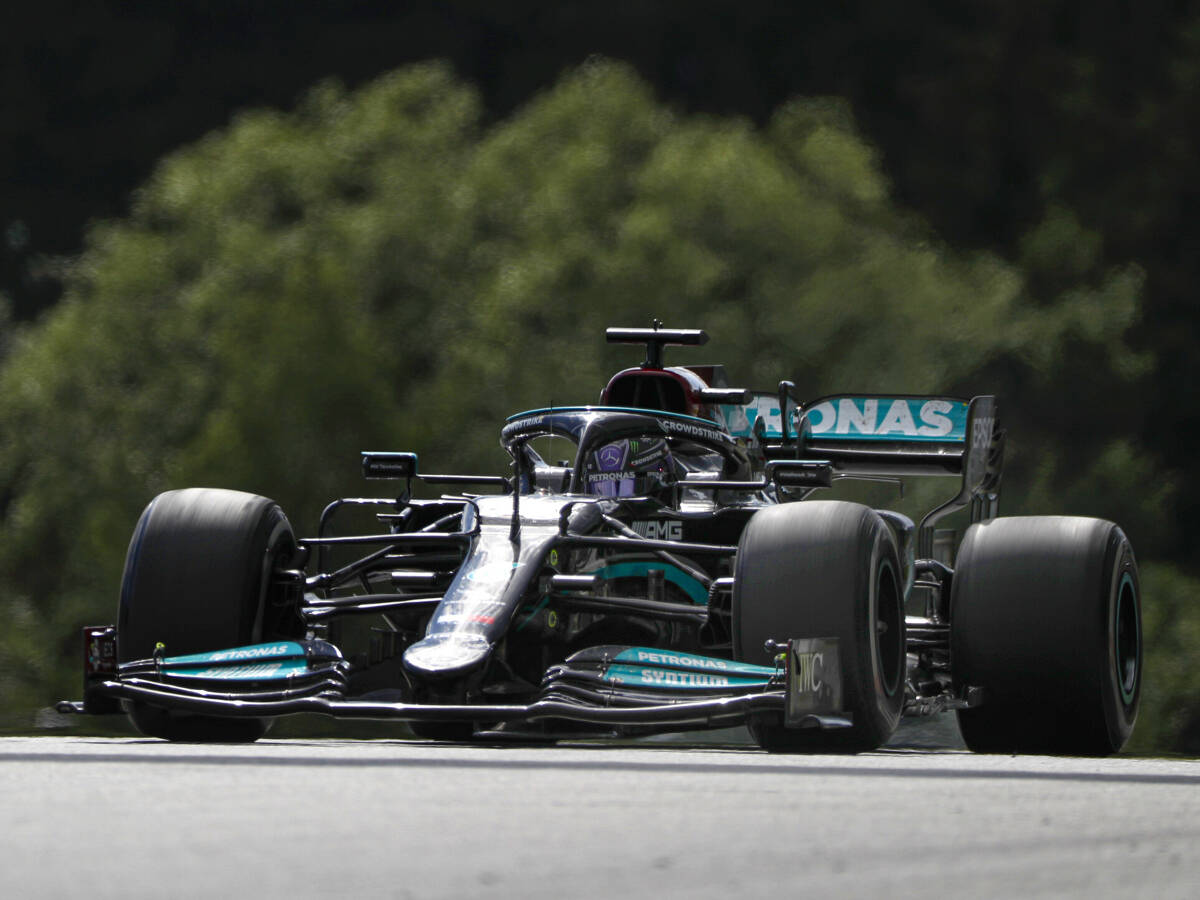 Foto zur News: Lewis Hamilton enttäuscht: Mit Verstappen mithalten war "unmöglich"