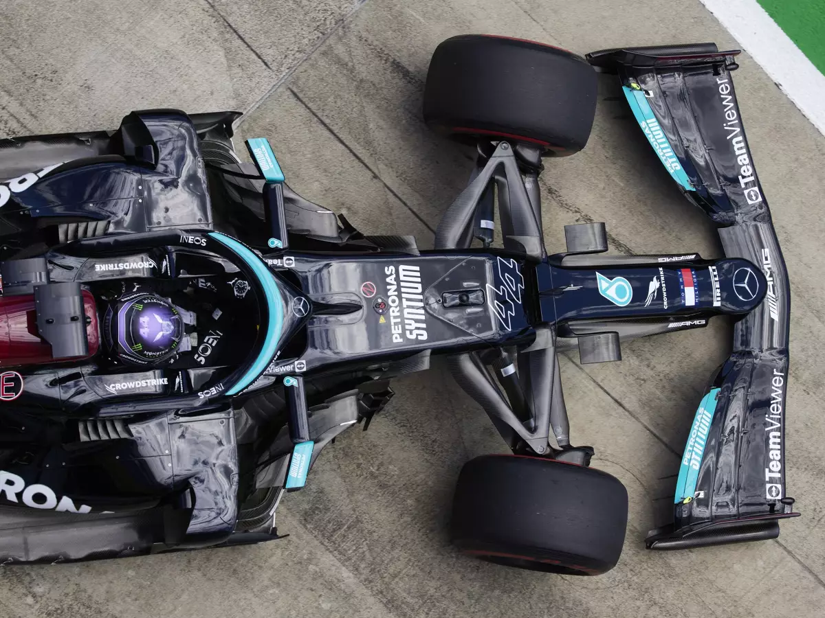 Lewis Hamilton im Mercedes W12 der Formel-1-Saison 2021 beim Steiermark-Grand-Prix auf dem Red-Bull-Ring in Spielberg Foto zur News: Jetzt doch: Mercedes kündigt weitere Updates für den aktuellen W12 an!