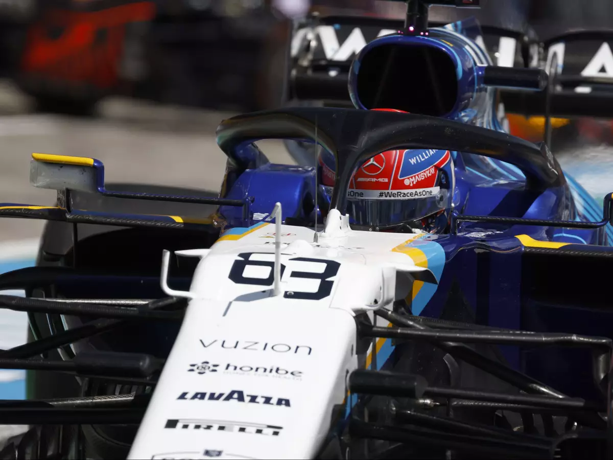 George Russell Foto zur News: Russell grübelt über Sprintrennen: "Nicht unbedingt zu Williams' Gunsten"
