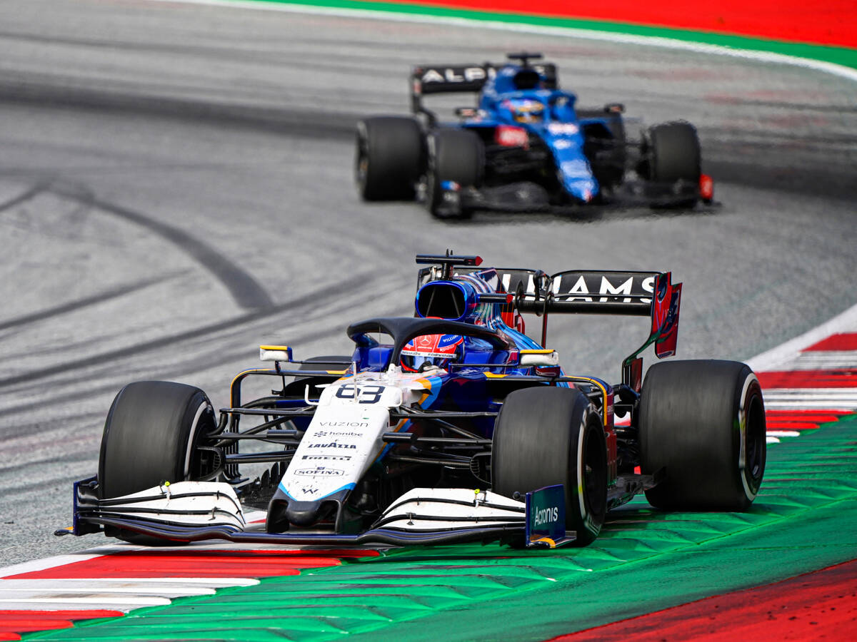 Foto zur News: Trotz engem Kampf um P10: Alonso glaubt nicht an Williams-Bedrohung