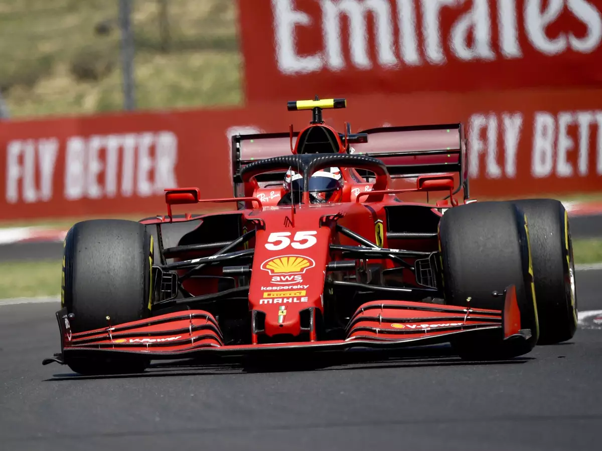 Carlos Sainz Foto zur News: Sainz beeindruckt: So hat Ferrari nach Le Castellet das Ruder herumgerissen