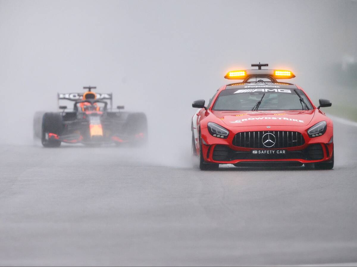 Foto zur News: Pierre Gasly fordert: F1-Autos müssen weniger Gischt erzeugen