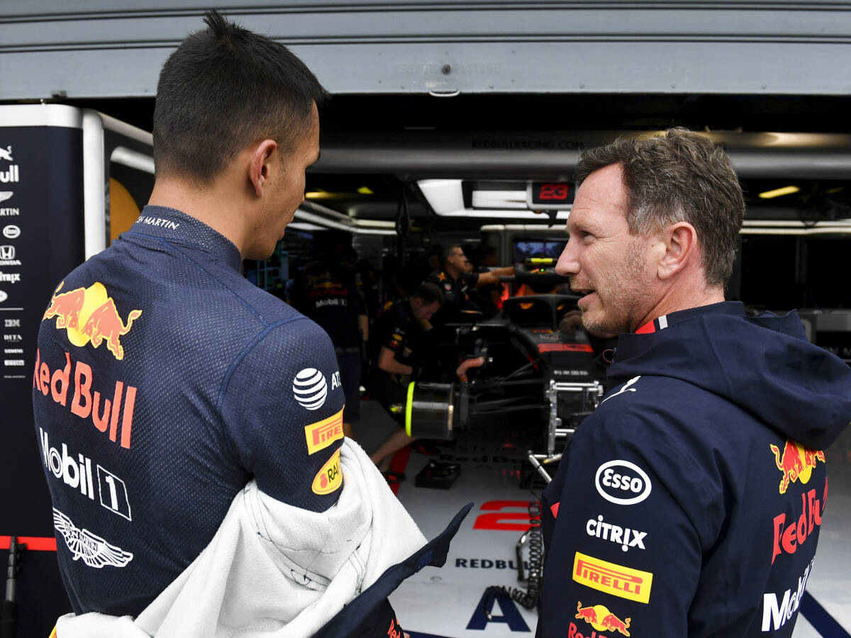 Foto zur News: Horner sagt Albon: Ignoriere die Anrufe von Mercedes wegen Williams!