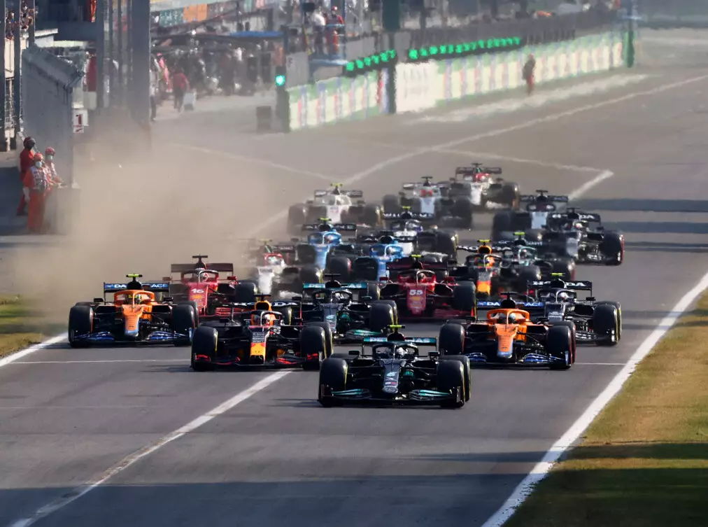 Valtteri Bottas, Max Verstappen, Daniel Ricciardo, Lando Norris, Lewis Hamilton, Pierre Gasly Foto zur News: Jean Todt: Freies Training vor Sprint-Qualifying "ergibt keinen Sinn"