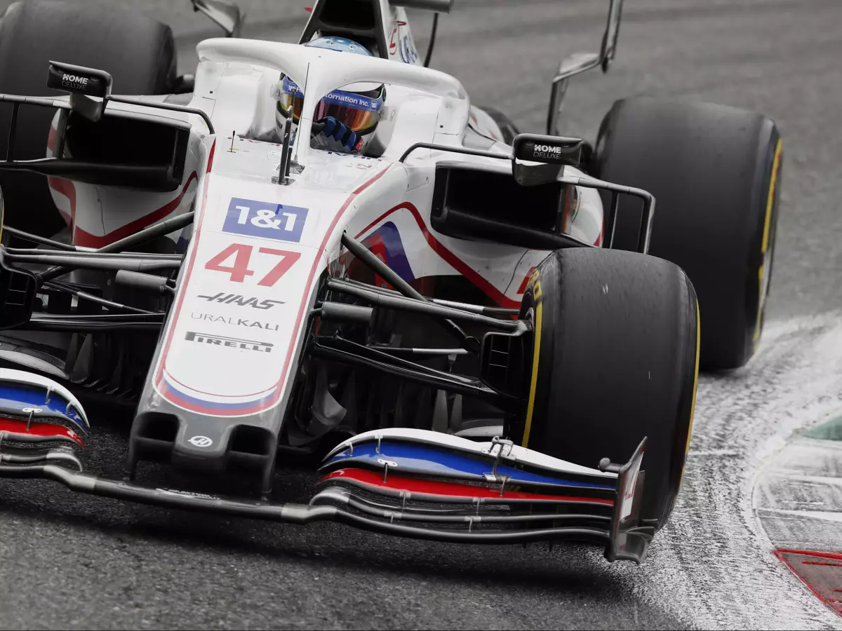 Mick Schumacher (Haas) beim Grand Prix von Italien in Monza 2021 Foto zur News: Alte Schwäche losgeworden? Das macht Mick Schumacher 2021 besser!