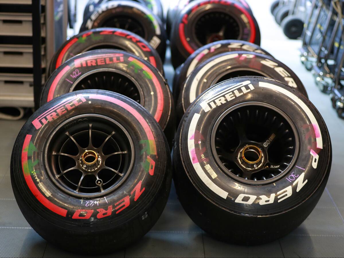 Foto zur News: Pirelli erklärt: Darum zwei und nicht drei Pflicht-Mischungen im Rennen