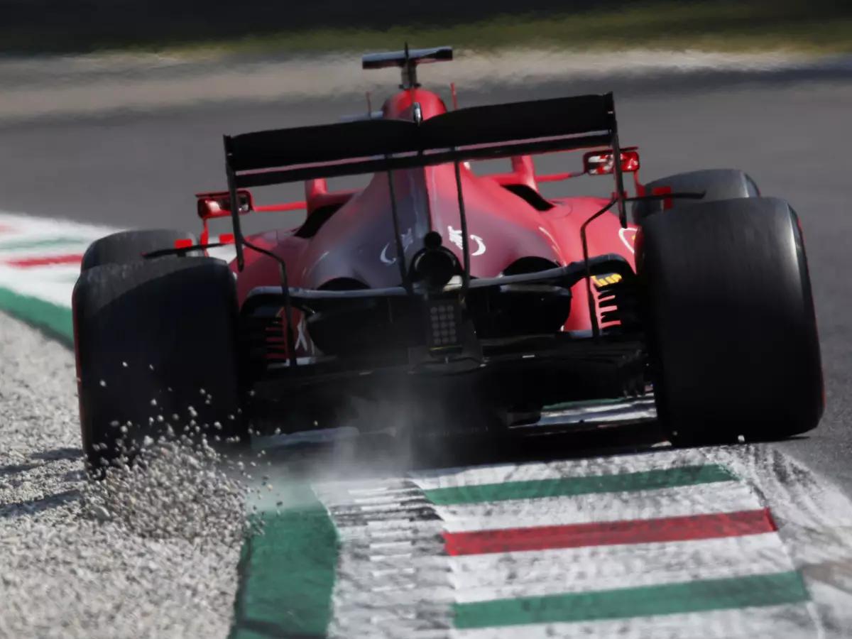 Foto zur News: Charles Leclerc vor Sotschi: Mehr Motorleistung, aber letzter Startplatz