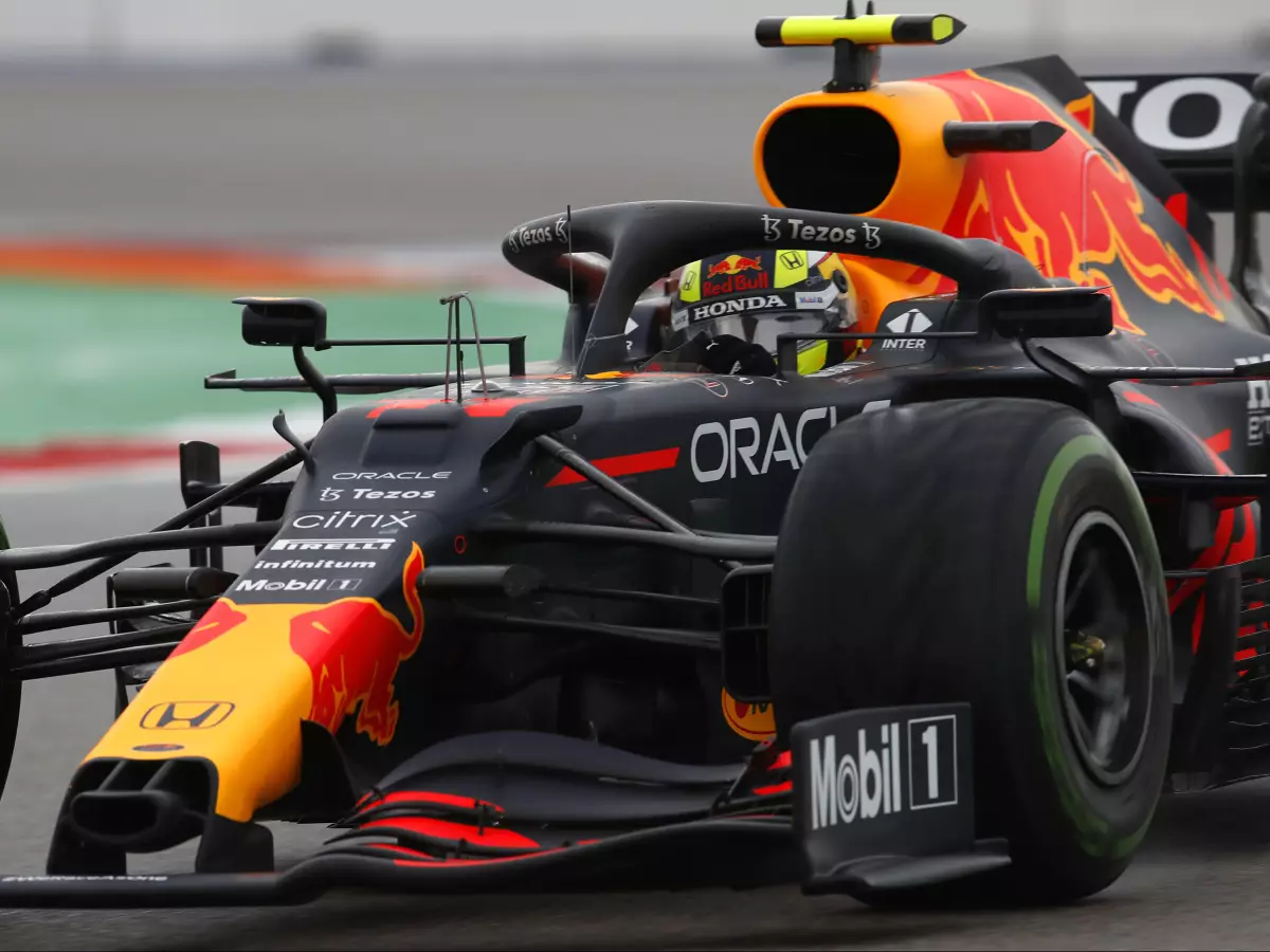 Sergio Perez Foto zur News: Warum sich Marc Surer für Bottas und gegen Perez entscheiden würde