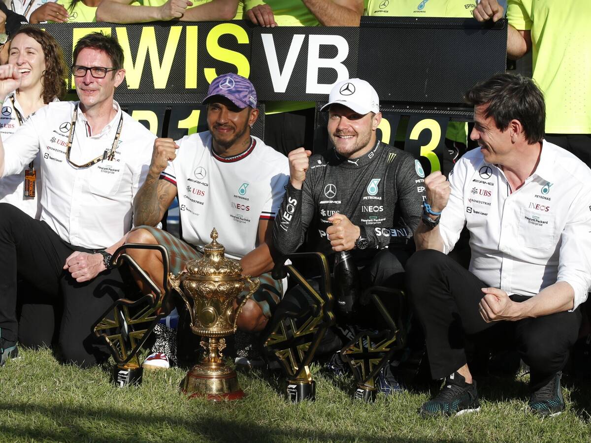 Foto zur News: "Bester Teamkollege": Wie Lewis Hamilton das über Valtteri Bottas meint