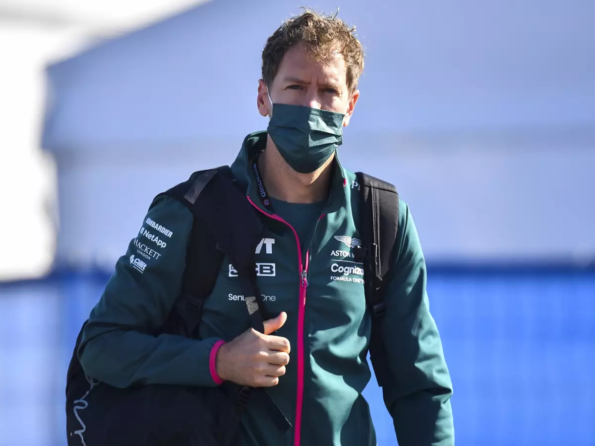 Sebastian Vettel Foto zur News: Vettels Tempolimit-Aussagen: Verkehrsminister Scheuer reagiert süffisant