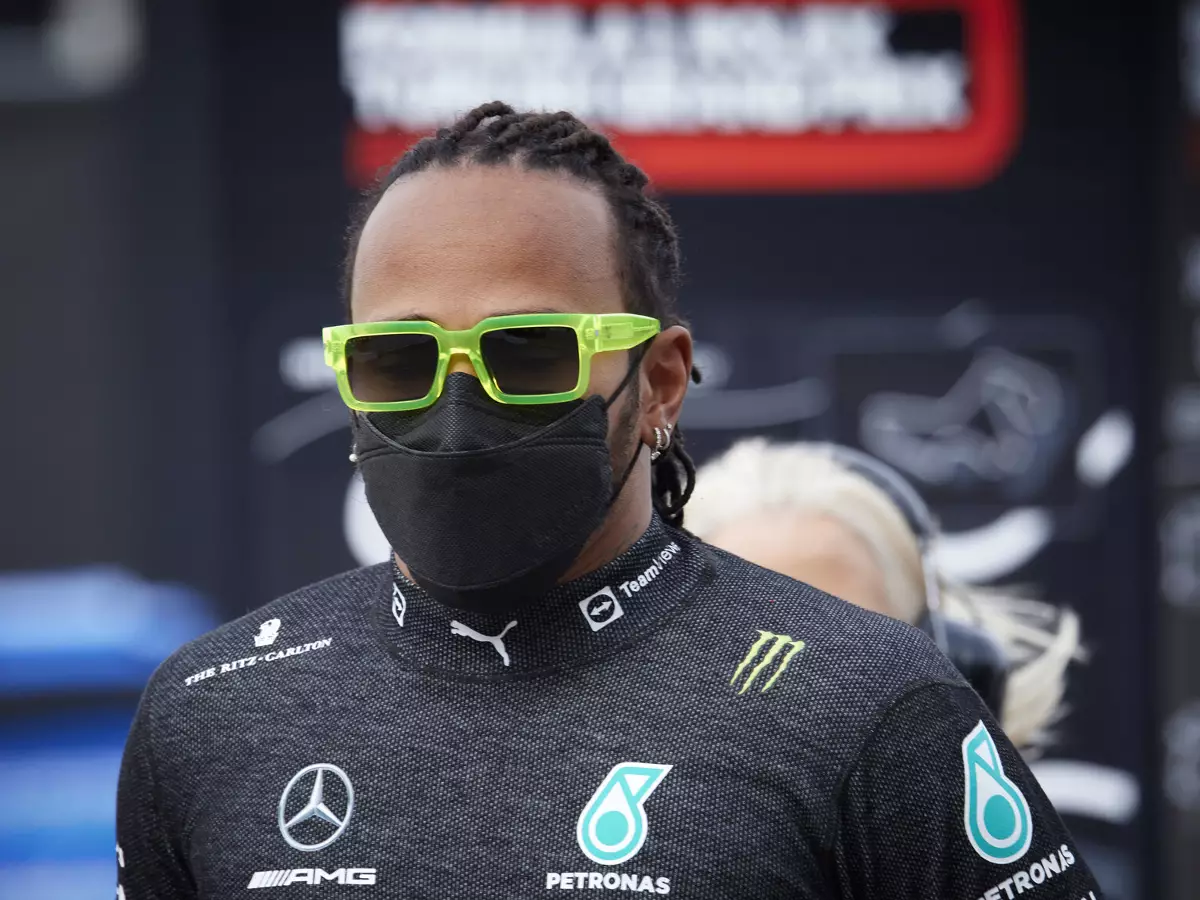 Foto zur News: Lewis Hamilton auch von P11 im Grid zuversichtlich, Toto Wolff weniger