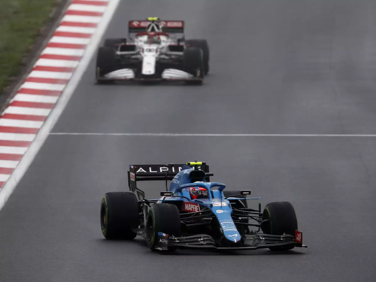 Foto zur News: Esteban Ocon fährt ohne Stopp in die Top 10: "Eine Runde mehr und ..."