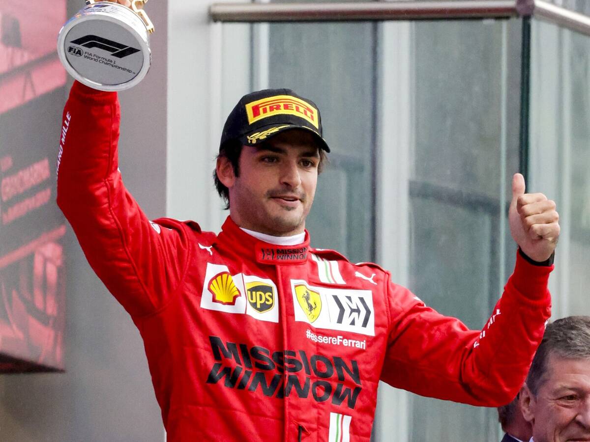 Foto zur News: Carlos Sainz exklusiv: Wie sich sein Leben als Ferrari-Fahrer verändert hat