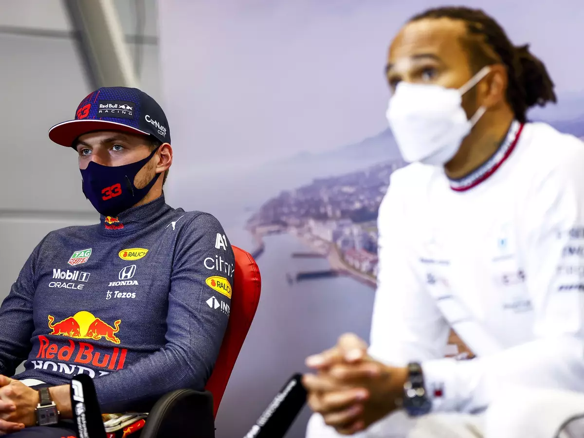 Foto zur News: Mit Ferrari am Ende chancenlos: Vettel wünscht Verstappen längeren Titelkampf