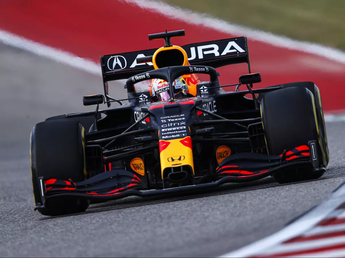 Foto zur News: F1 USA 2021: Verstappen am schnellsten, Bestzeit für Perez