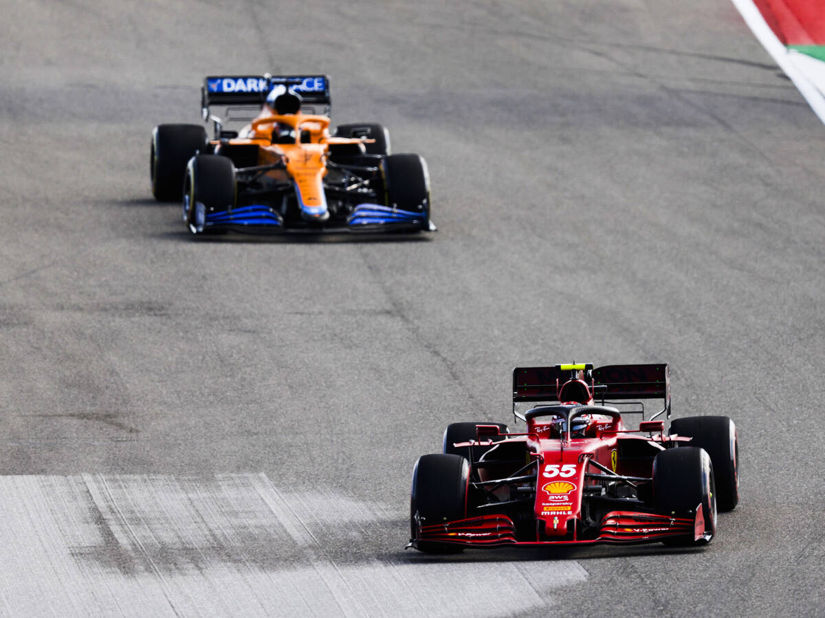 Foto zur News: Hat Ferrari die Nase mittlerweile vor McLaren?