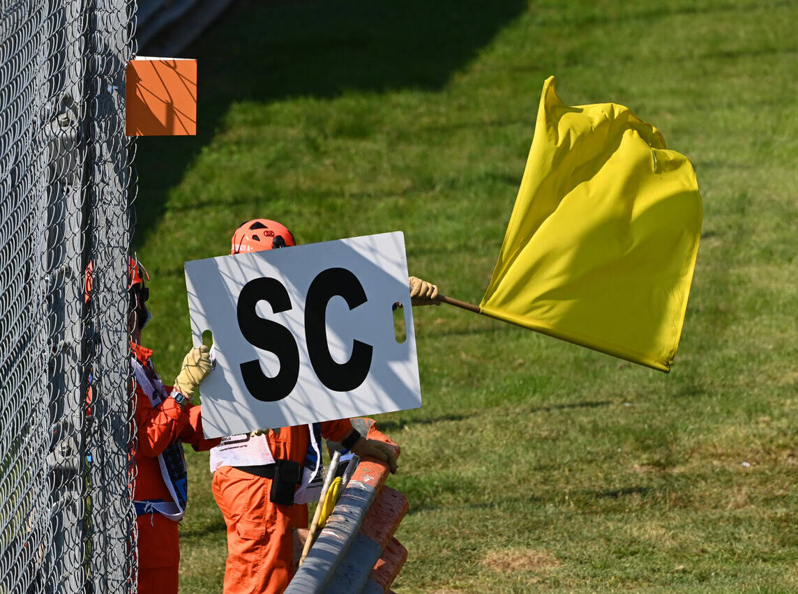 Foto zur News: Formel 1 behält in Mexiko neue Regeln für Doppel-Gelb bei