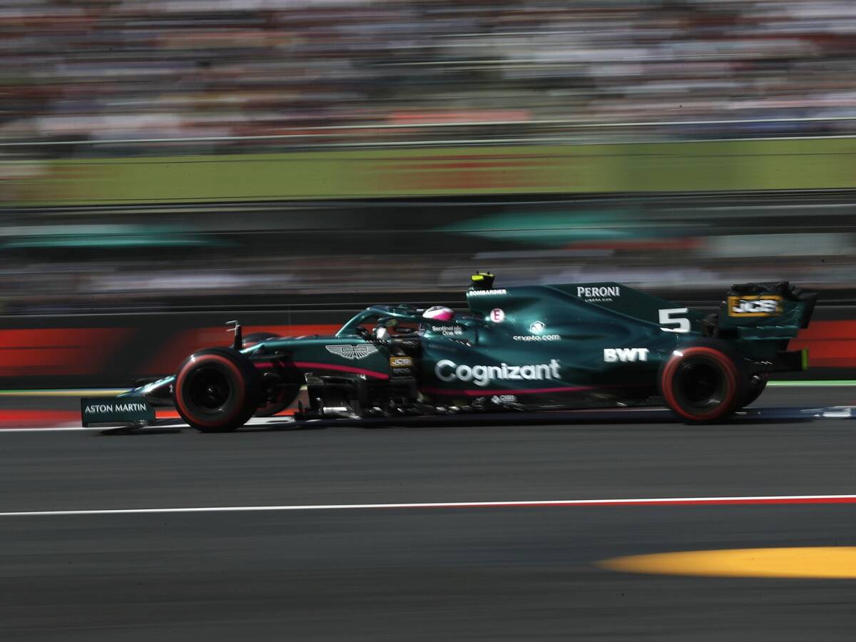 Foto zur News: Sebastian Vettel auf P9: "Pace ist gut genug" für Punkte