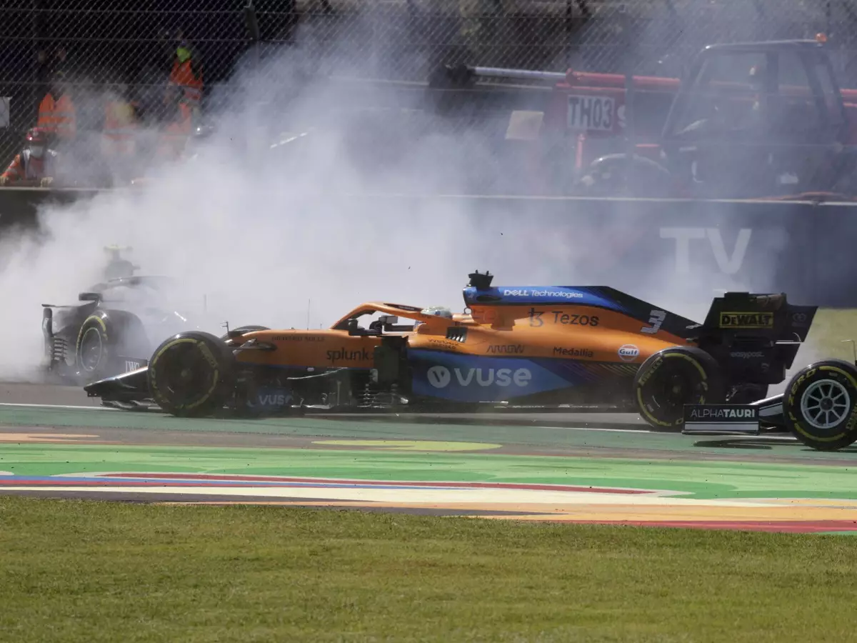 Valtteri Bottas, Daniel Ricciardo, Yuki Tsunoda Foto zur News: McLaren: Kein Grund, den Kampf gegen Ferrari um P3 aufzugeben