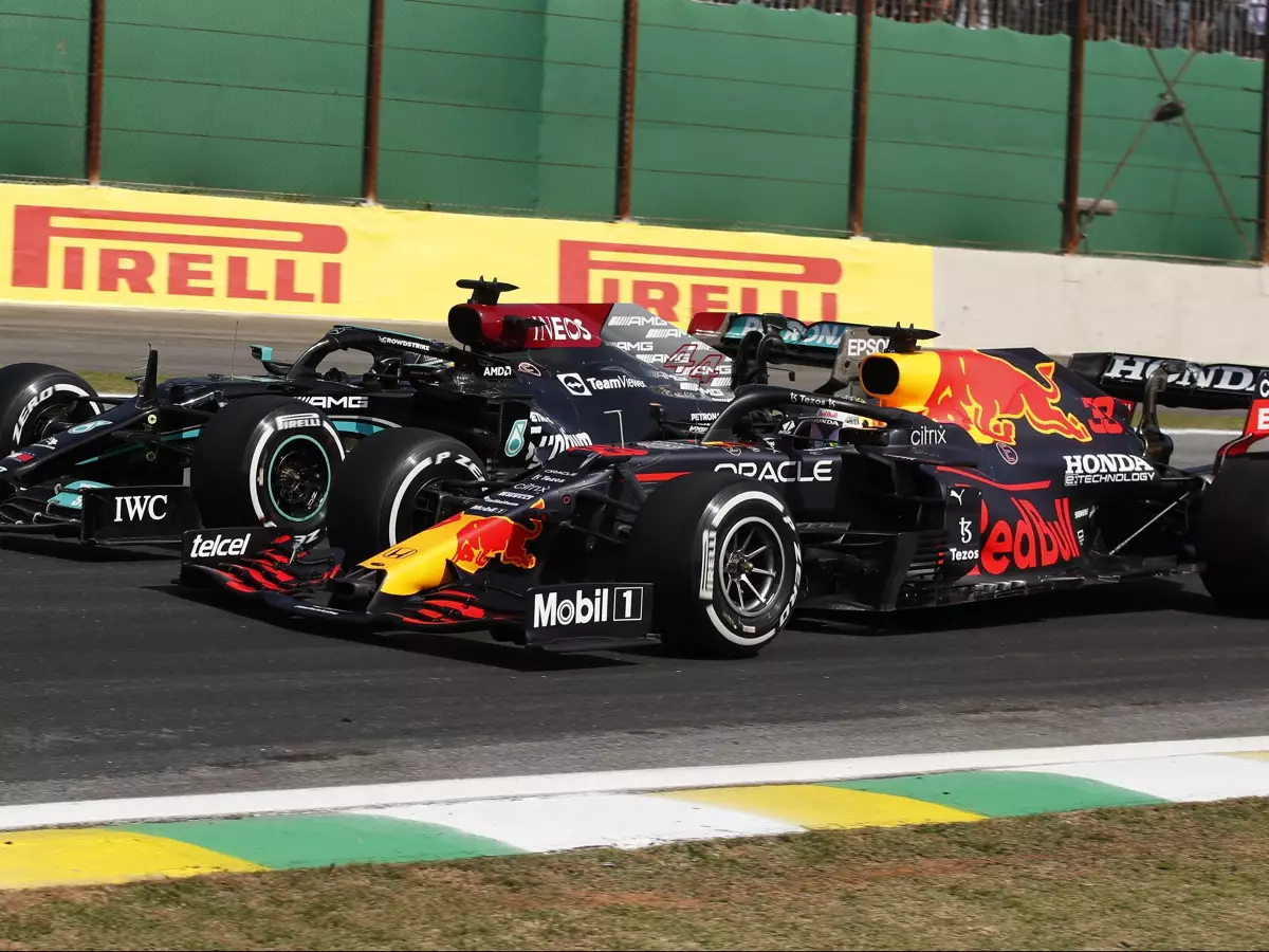 Foto zur News: Fall Hamilton/Verstappen: Sportkommissare vertagen Entscheidung