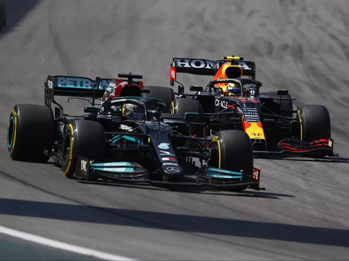 Lewis Hamilton, Max Verstappen Foto zur News: Fittipaldi über Strafen gegen Hamilton und Verstappen: "Regeln sind Regeln"