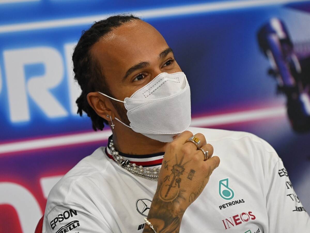 Foto zur News: Runde 48, Kurve 4: Das sagt Lewis Hamilton vor der Revision