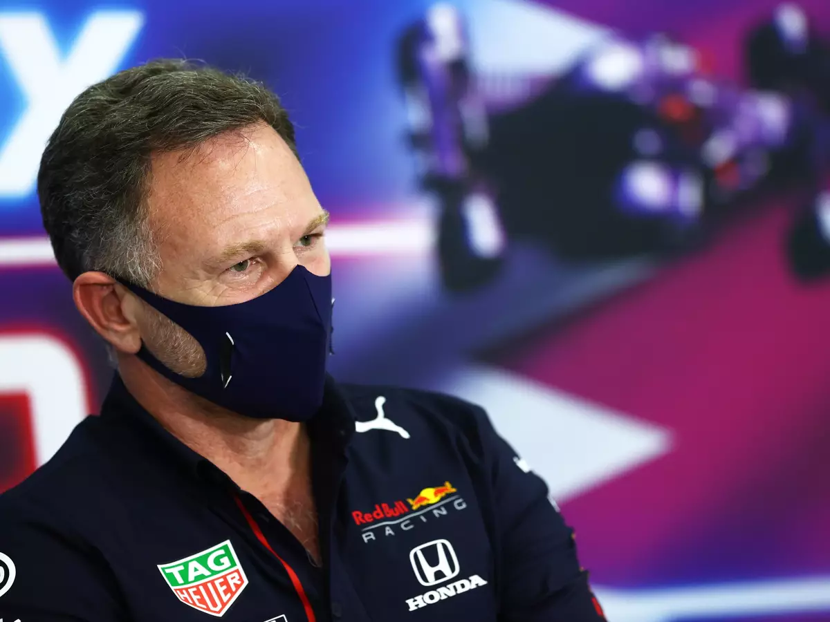 Foto zur News: Nach TV-Äußerungen: Teamchef Christian Horner offiziell verwarnt!