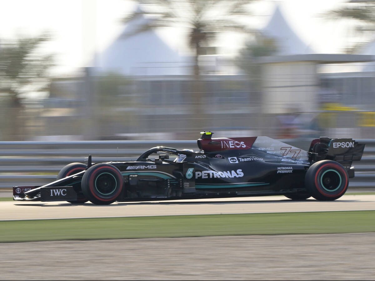 Foto zur News: F1-Training Katar 2021: Bottas Schnellster, Probleme bei Verstappen