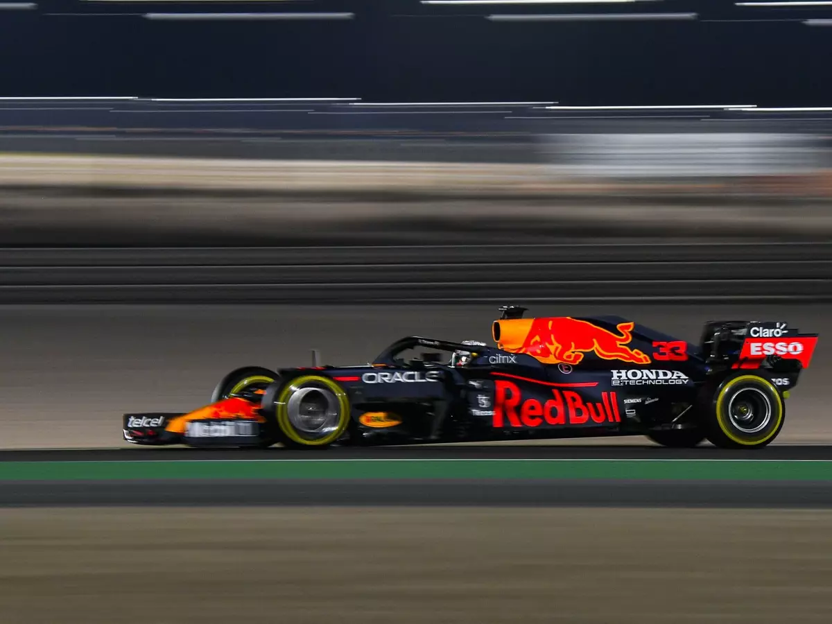 Max Verstappen Foto zur News: Strafe wegen Vergehen bei Doppelgelb? Verstappen muss zu den Stewards!