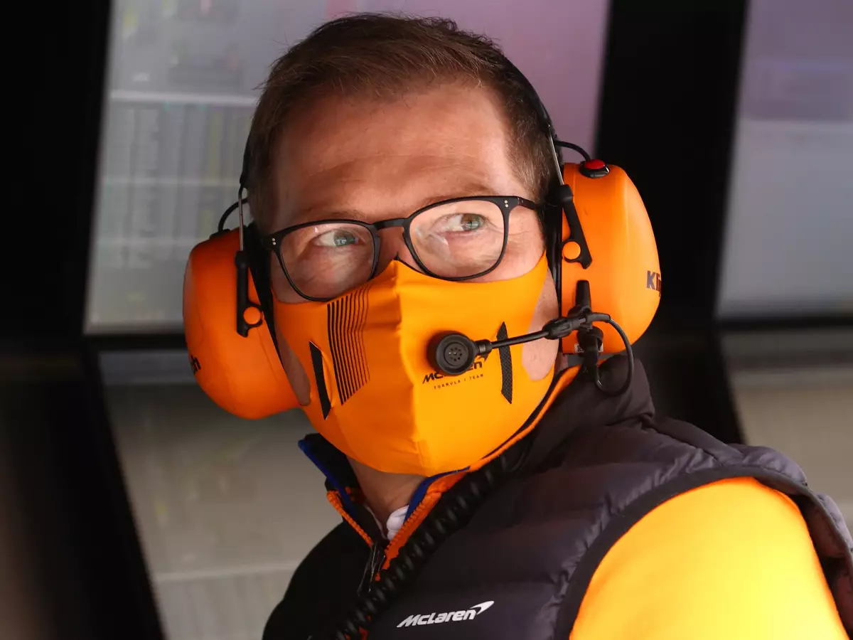 Andreas Seidl Foto zur News: Andreas Seidl: "Vier Punkte in drei Rennen, das tut weh!"