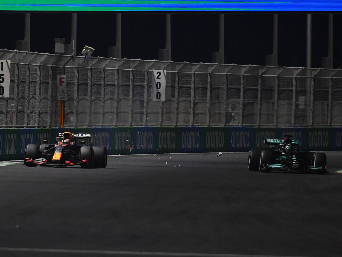 Foto zur News: Max Verstappen: Strafe für Kollision mit Lewis Hamilton!