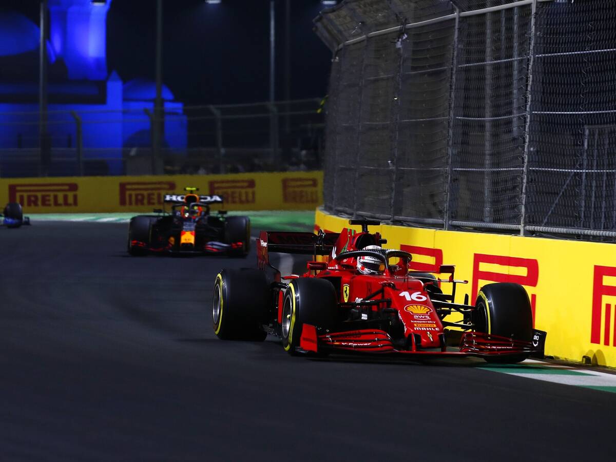 Foto zur News: Kollision mit Perez: Keine Strafe für Leclerc - Ferrari quasi sicher WM-Dritter