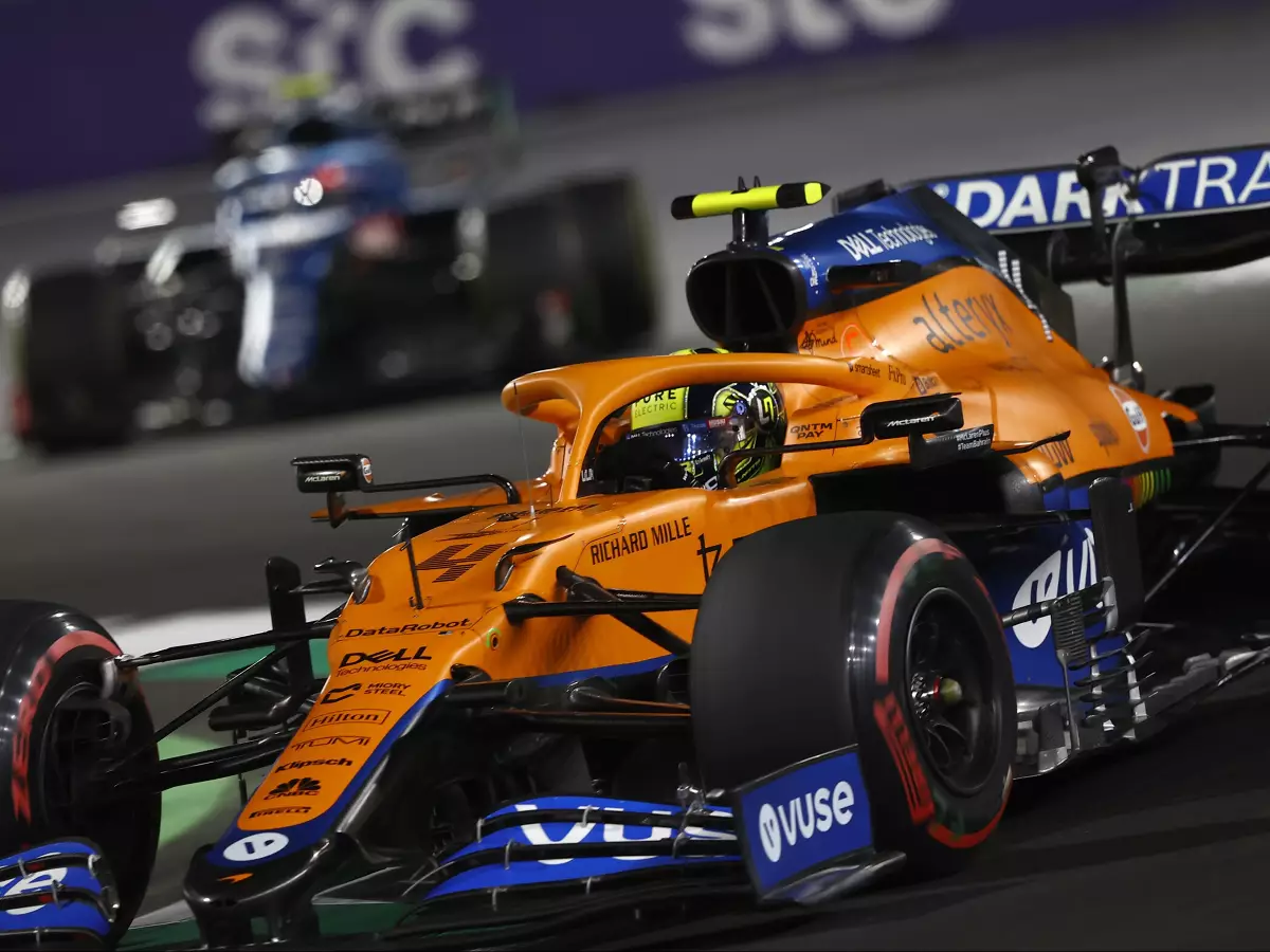 Foto zur News: Lando Norris sauer: Rote-Flagge-Regel hat mein Rennen zerstört