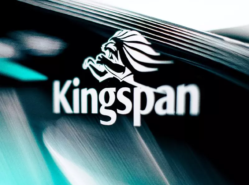 Kingspan-Logo Foto zur News: Mercedes beendet umstrittenen Kingspan-Deal mit sofortiger Wirkung