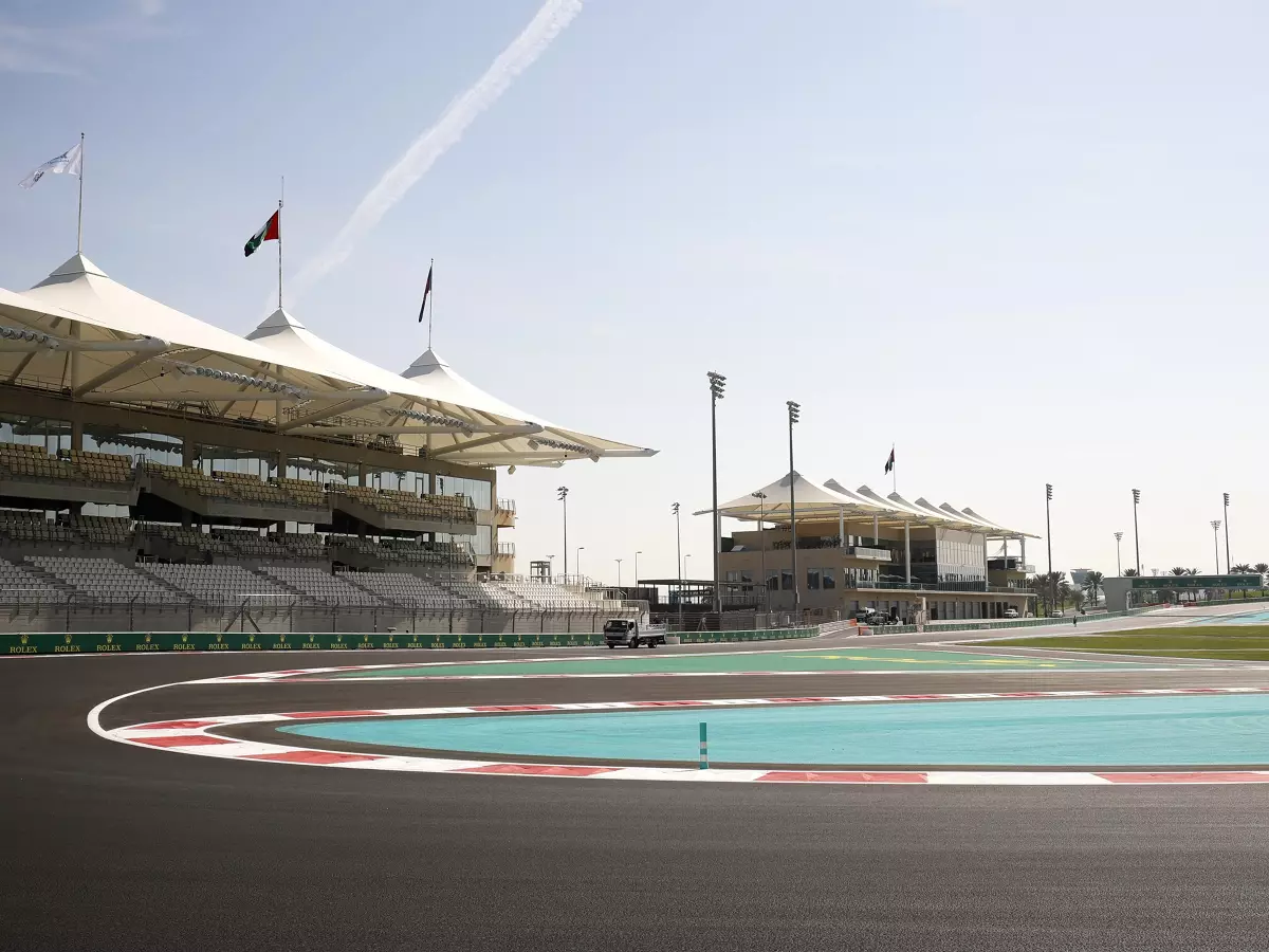 Yas Marina Circuit Foto zur News: Warum es beim neuen F1-Layout in Abu Dhabi um mehr als Überholen geht