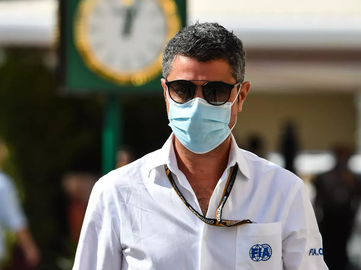 Formel-1-Rennleiter Michael Masi Foto zur News: Toto Wolff: "Kein Interesse" an einem Gespräch mit Michael Masi