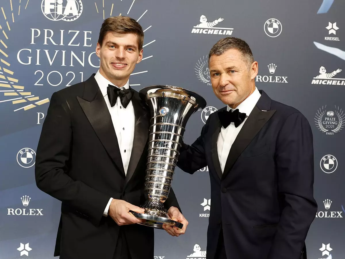 Foto zur News: Verstappen als Formel-1-Weltmeister geehrt: "Lebensziel erreicht!"