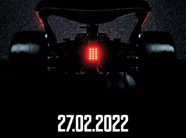 Alfa Romeo Foto zur News: Nach erstem F1-Test 2022: Alfa Romeo plant späten Launch des C42