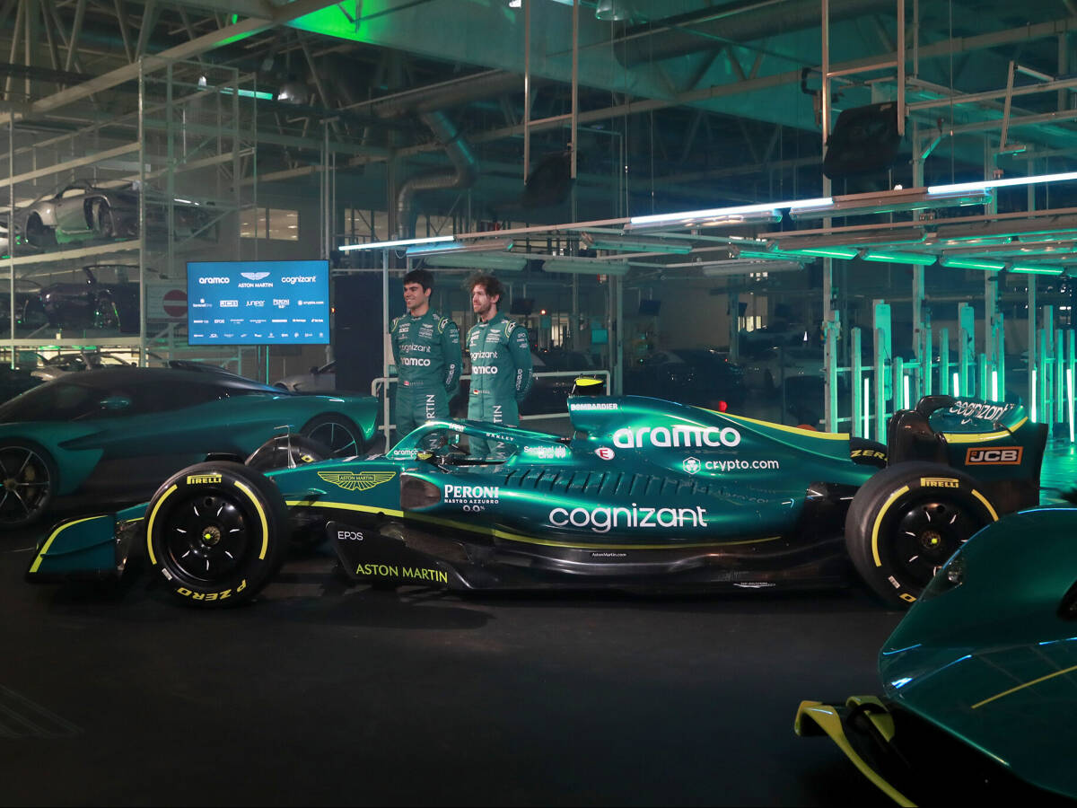Foto zur News: Aston Martin: Fahrstil der neuen Formel-1-Autos "wie Go-Karts"