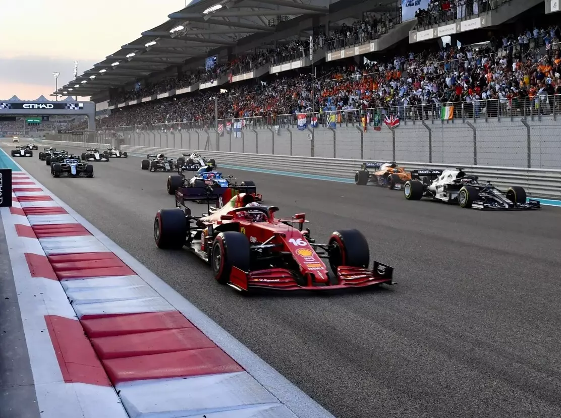 Charles Leclerc, Yuki Tsunoda, Esteban Ocon, Daniel Ricciardo Foto zur News: Formel-1-Finanzen 2021: Höhere Einnahmen als noch vor der Coronakrise