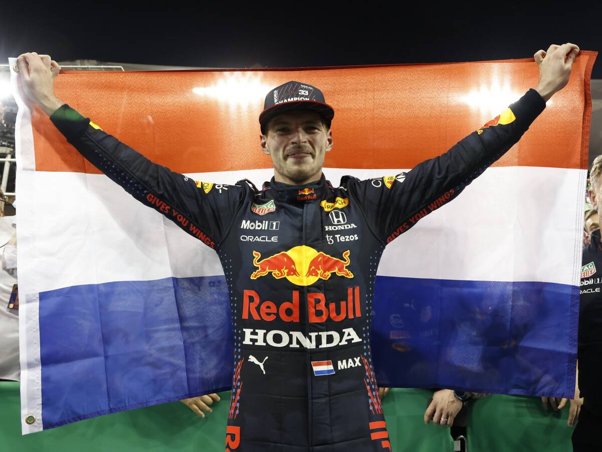 Foto zur News: Max Verstappen steht vor neuem Red-Bull-Vertrag mit satter Gehaltserhöhung