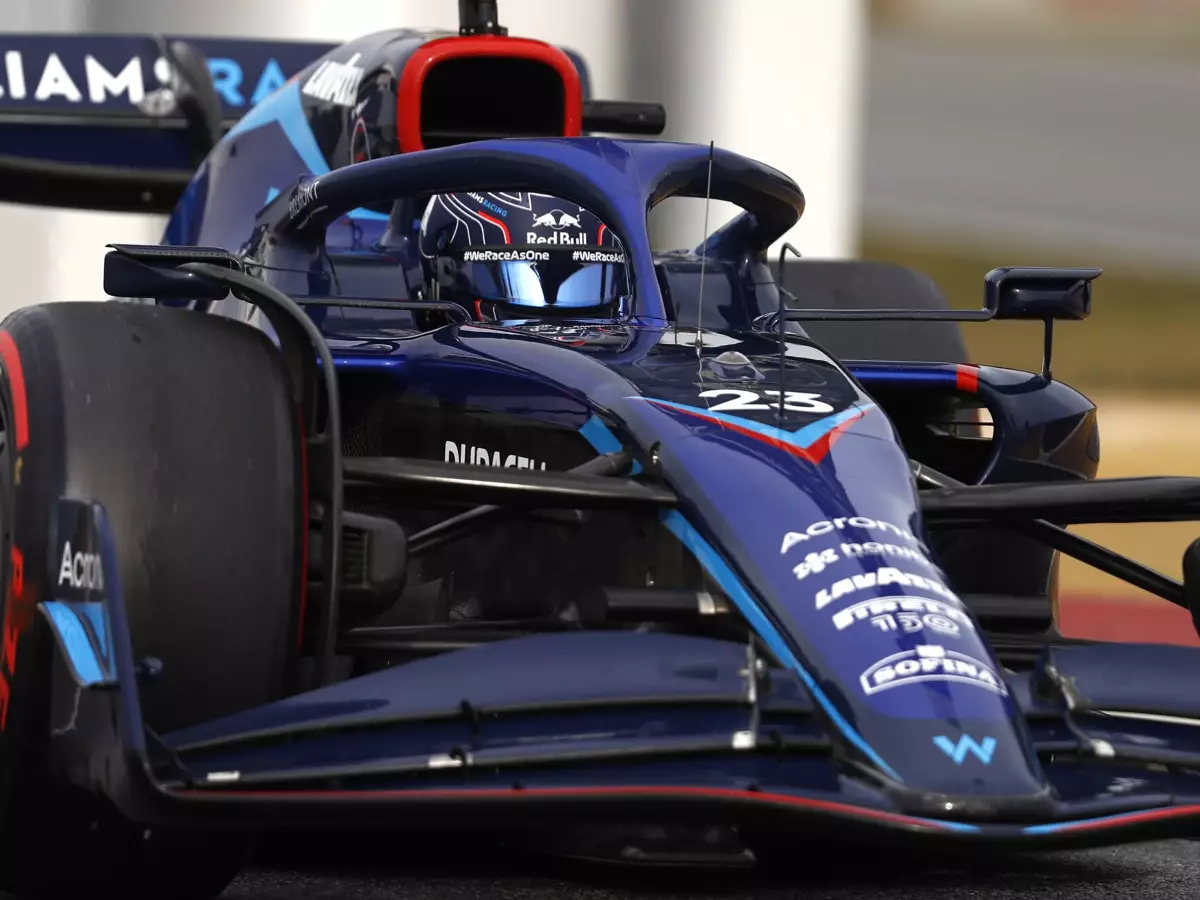 Alexander Albon Foto zur News: Jost Capito über Albon: "Hat meine Erwartungen sogar übertroffen"