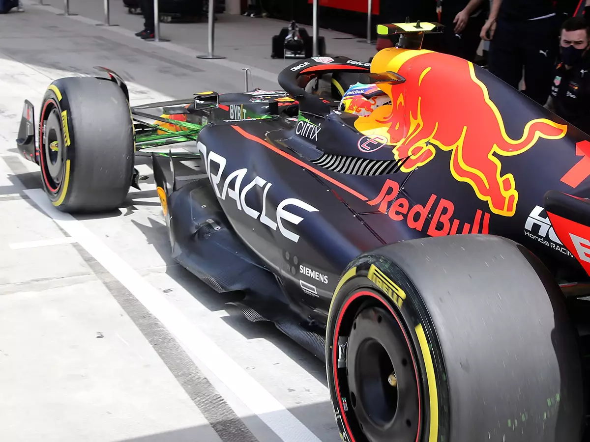 Foto zur News: Red Bull RB18: Noch was in der Hinterhand?