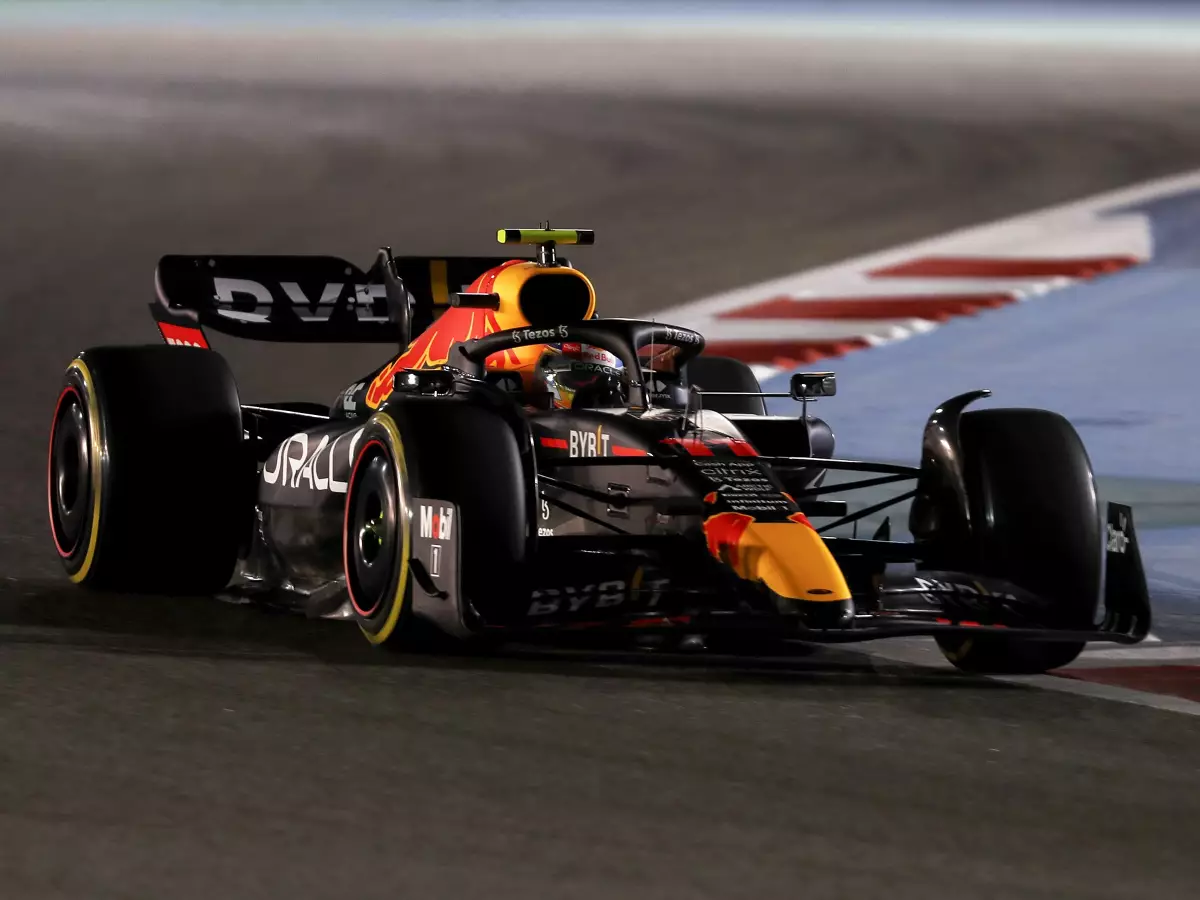 Sergio Perez landete im Qualifying genau da, wo man es erwartet hatte Foto zur News: Perez trotz nicht perfekter Runde: "Kein Grund, enttäuscht zu sein"
