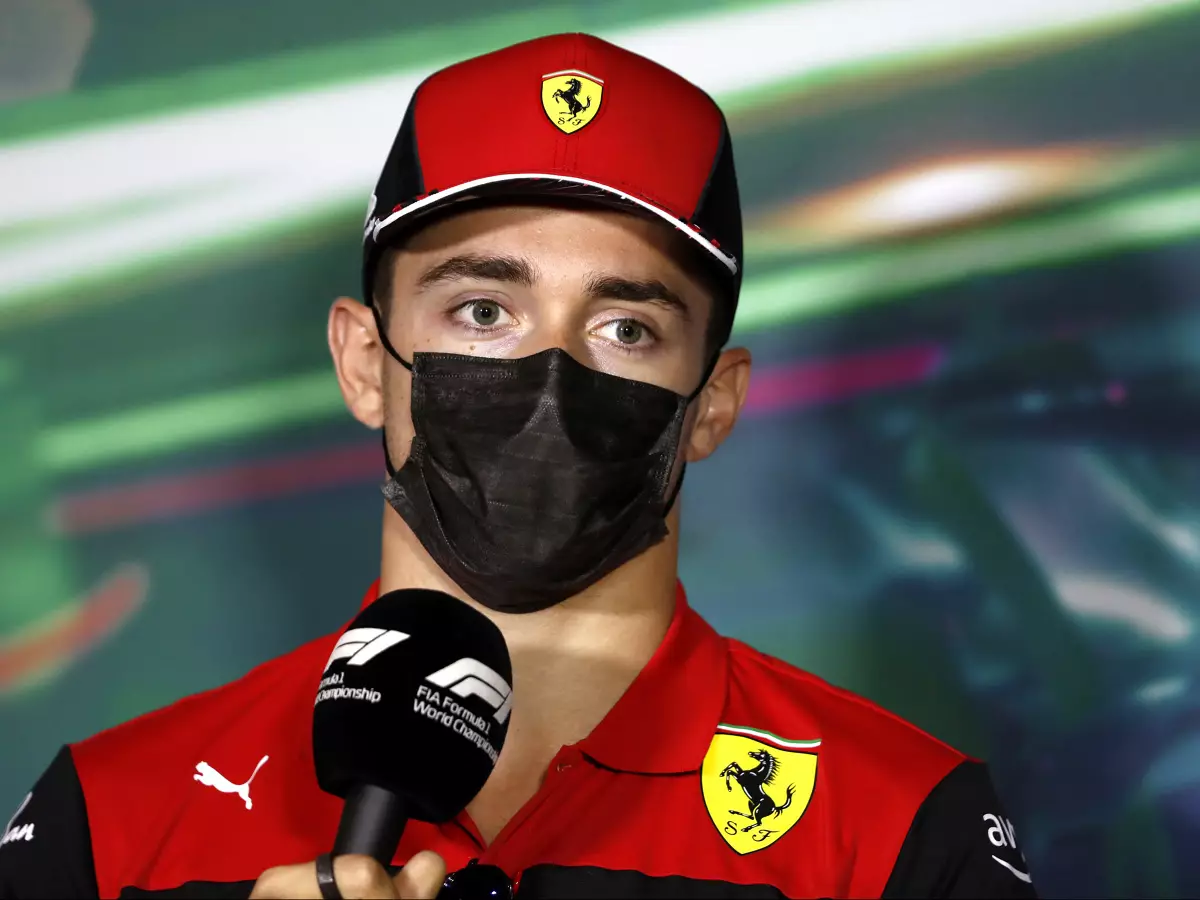 Charles Leclerc Foto zur News: Charles Leclerc: Glaube nicht, dass Ferrari einen Motorenvorteil hat