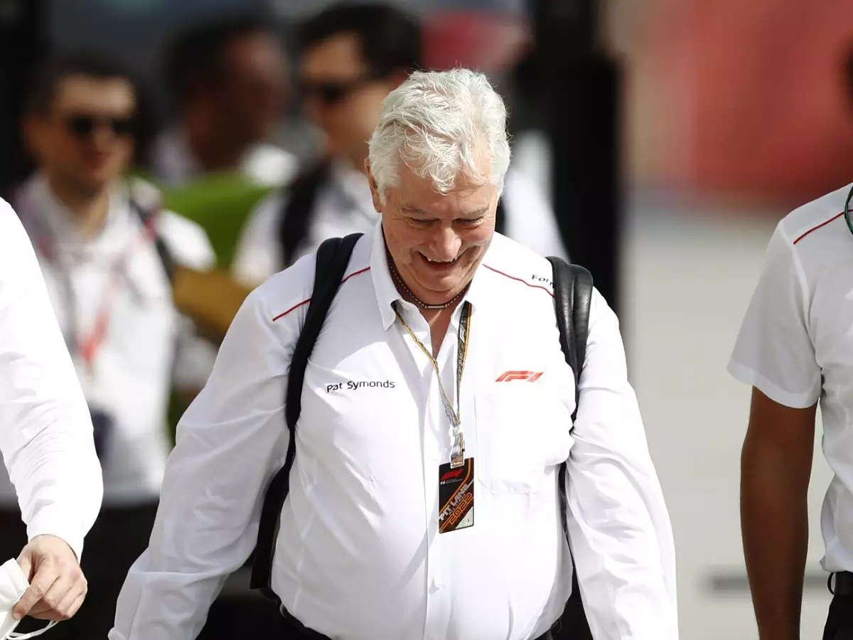 Foto zur News: Pat Symonds macht weiter: Jetzt wird am 2026er-F1-Auto gearbeitet